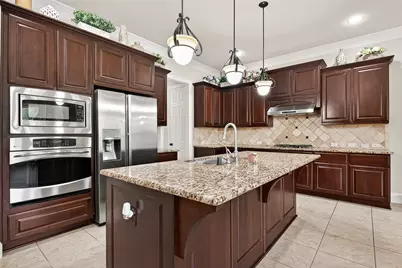 222 Chatham Avenue, Sugar Land, TX 77479 - Photo 17