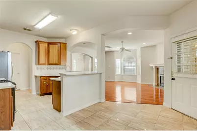 7630 N Linpar Court, Houston, TX 77040 - Photo 7