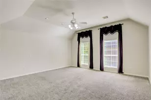 7630 N Linpar Ct, Houston, TX 77040 - Photo 15