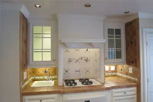 6208 Kirby Dr, Houston, TX 77005 - Photo 9