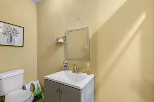 838 Rosewick St, Houston, TX 77015 - Photo 9