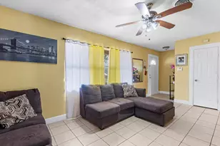 838 Rosewick St, Houston, TX 77015 - Photo 5