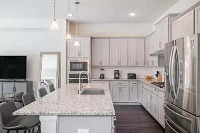 206 Liatris Court, Conroe, TX 77304 - Photo 5