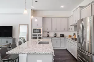 206 Liatris Ct, Conroe, TX 77304 - Photo 5