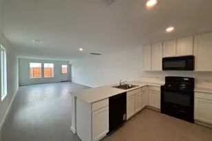 7607 Madrid Mnr, Richmond, TX 77469 - Photo 5