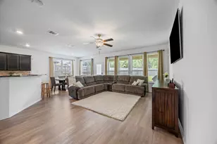 12369 Delta Timber Rd, Conroe, TX 77304 - Photo 5