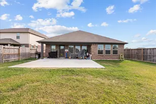 2018 Penwern Aly Ln, League City, TX 77573 - Photo 27