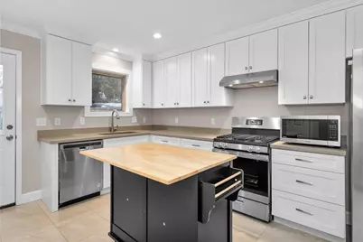 2316 Poinciana Drive, Houston, TX 77018 - Photo 7