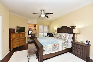 10811 Richmond Ave, Houston, TX 77042 - Photo 19