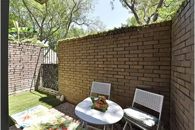 10811 Richmond Avenue #52, Houston, TX 77042 - Photo 27