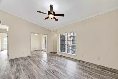 2001 Bering Drive #2F, Houston, TX 77057 - Photo 5