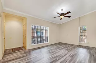 2001 Bering Dr, Houston, TX 77057 - Photo 7
