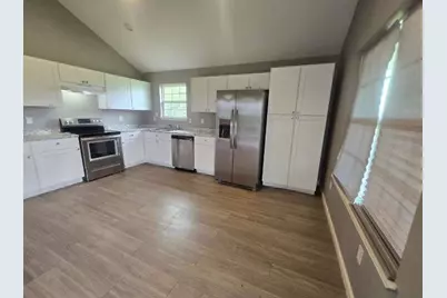 998 Cypress Lakes Circle, Cleveland, TX 77327 - Photo 7