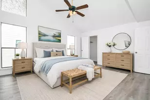 176 April Point Dr N, Conroe, TX 77356 - Photo 7