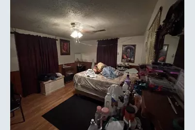 7509 Meadowview Drive, Houston, TX 77037 - Photo 5