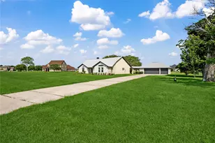 9035 N Point Dr, Beach City, TX 77523 - Photo 35