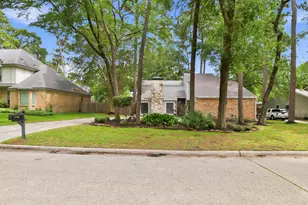 2119 Woodstream Dr, Kingwood, TX 77339 - Photo 3