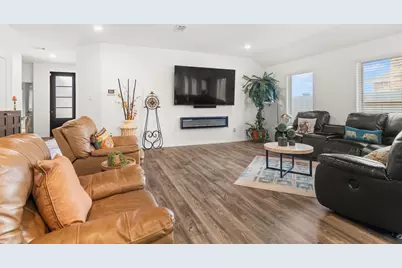 31515 Silverthorne Bush Drive, Hockley, TX 77447 - Photo 9