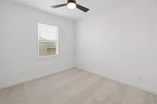 693 Daniels Lk Ln, Dayton, TX 77535 - Photo 11