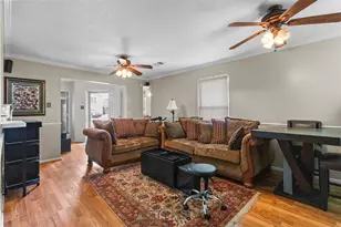 5231 Honeyvine Dr, Houston, TX 77048 - Photo 3