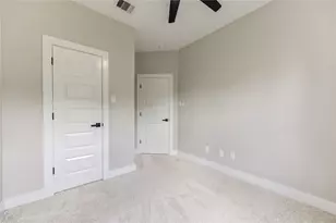 7201 Edmont Ln, Houston, TX 77088 - Photo 23