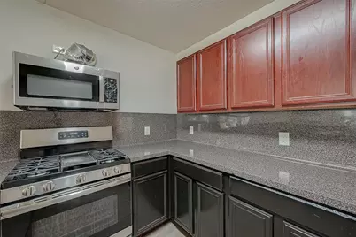12538 Greensbrook Forest Drive, Houston, TX 77044 - Photo 11