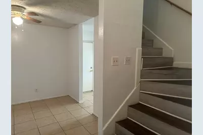 402 Juniper Court, Stafford, TX 77477 - Photo 5