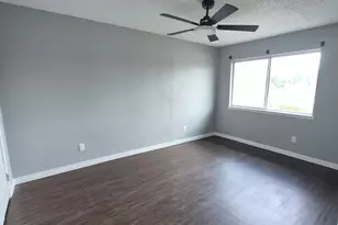 738 Coolwood Dr, Houston, TX 77013 - Photo 11