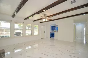 10707 Sagewind Cir, Houston, TX 77089 - Photo 3