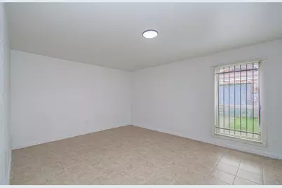 8034 Antoine Drive #136, Houston, TX 77088 - Photo 15