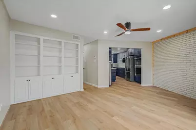 13198 Trail Hollow Drive #3198, Houston, TX 77079 - Photo 17