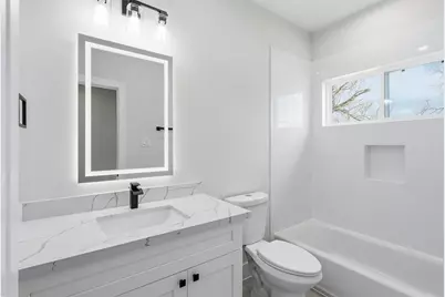 9405 Hammerly Boulevard #G, Houston, TX 77080 - Photo 27