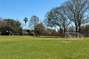 555 Shealy St, Houston, TX 77598 - Photo 41