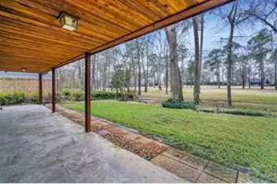 109 Hiwon Drive, Conroe, TX 77304 - Photo 23