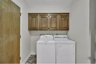 109 Hiwon Drive, Conroe, TX 77304 - Photo 13