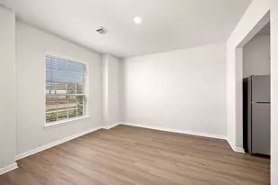 3117 Sea Nettles Dr, Texas City, TX 77510 - Photo 3