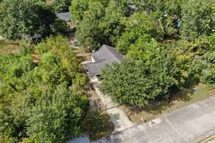 704 Dr Martin Luther King Jr Pl N, Conroe, TX 77301 - Photo 19