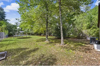 704 Dr Martin Luther King Jr Place N, Conroe, TX 77301 - Photo 17