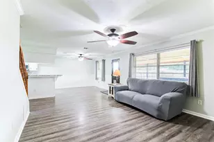 3808 Sunray Ln, Pasadena, TX 77503 - Photo 15