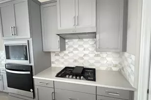 3005 Manor Heights Ln, Houston, TX 77063 - Photo 13