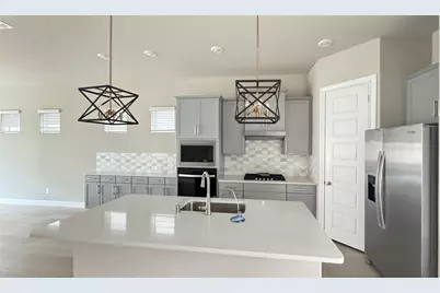 3005 Manor Heights Lane, Houston, TX 77063 - Photo 11