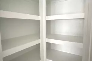 3005 Manor Heights Ln, Houston, TX 77063 - Photo 9