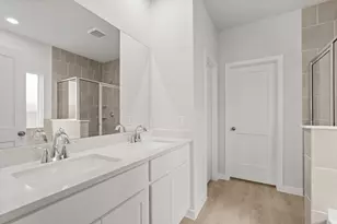 17234 White Peace Dr, Waller, TX 77484 - Photo 13
