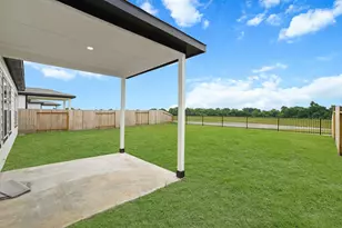 17234 White Peace Dr, Waller, TX 77484 - Photo 21