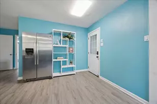 329 Robin St, Deer Park, TX 77536 - Photo 15