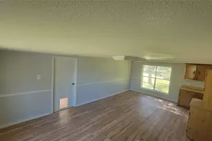 2960 Call St, Vidor, TX 77662 - Photo 15