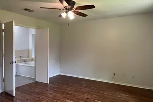 2703 Hot Springs Dr, Pearland, TX 77584 - Photo 13