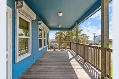 403 Beachfront Drive, Matagorda, TX 77457 - Photo 3
