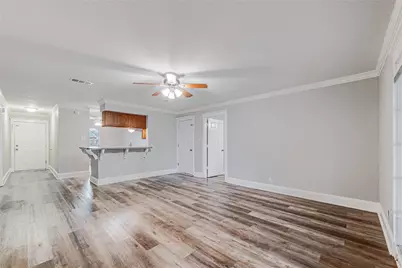 617 Dogwood Street, Lake Jackson, TX 77566 - Photo 9