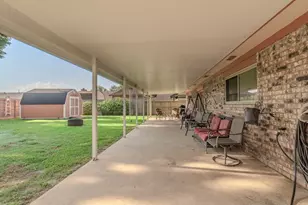 617 Dogwood St, Lake Jackson, TX 77566 - Photo 31